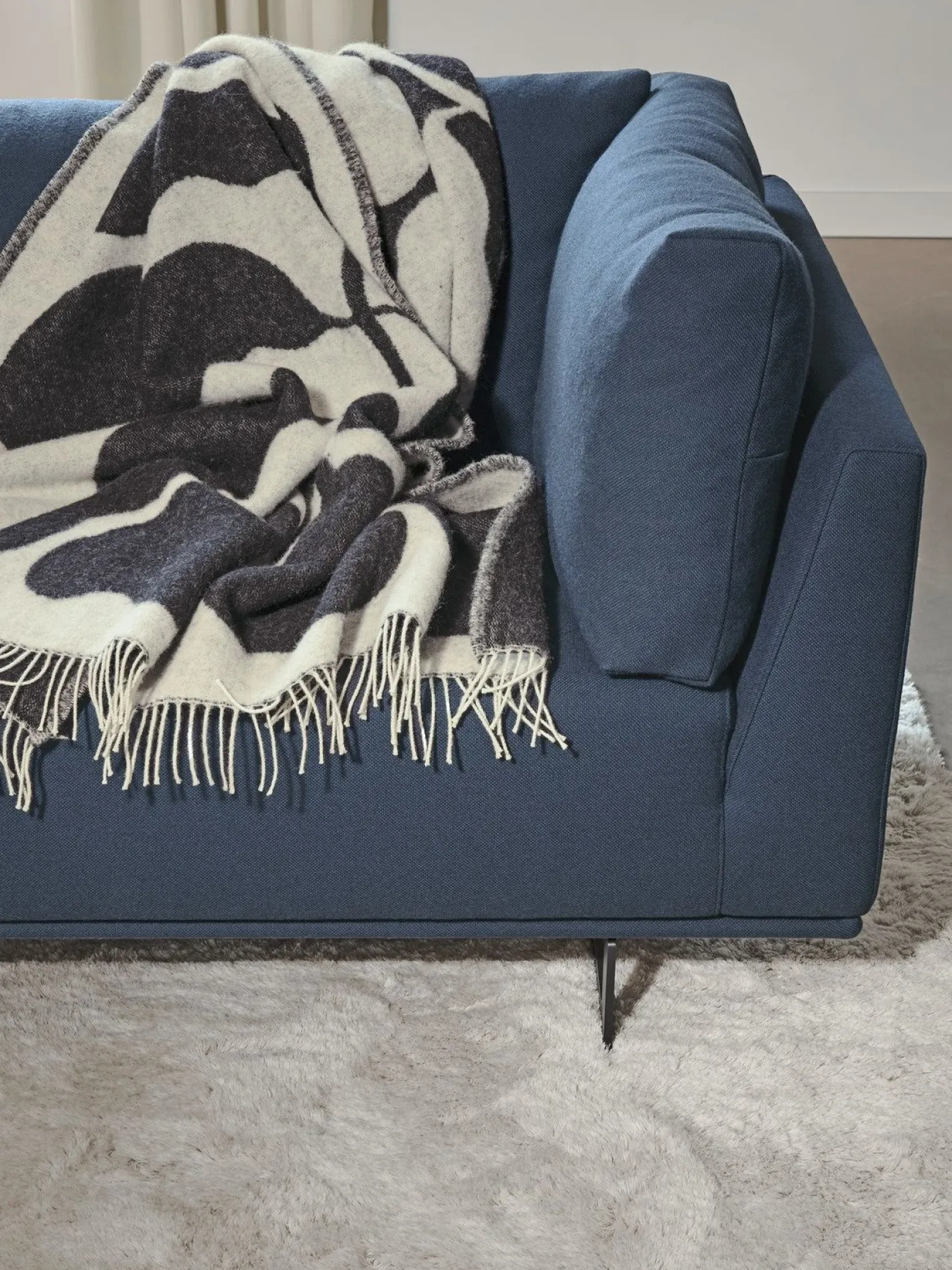 Sale Gelderland 7882 Embrace Bank Blauw