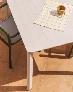 Outlet Kave Home Anafi Tuintafel Beige