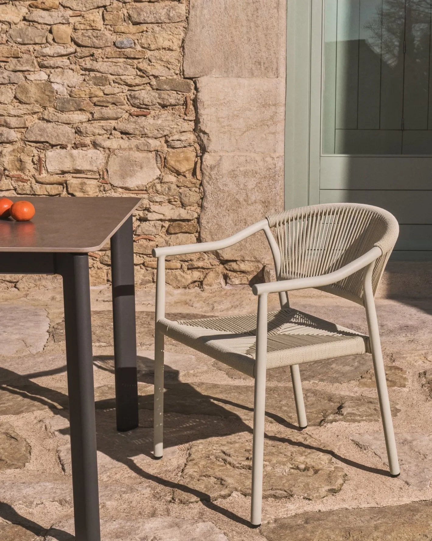 Hot Kave Home Anafi Tuintafel Grafiet