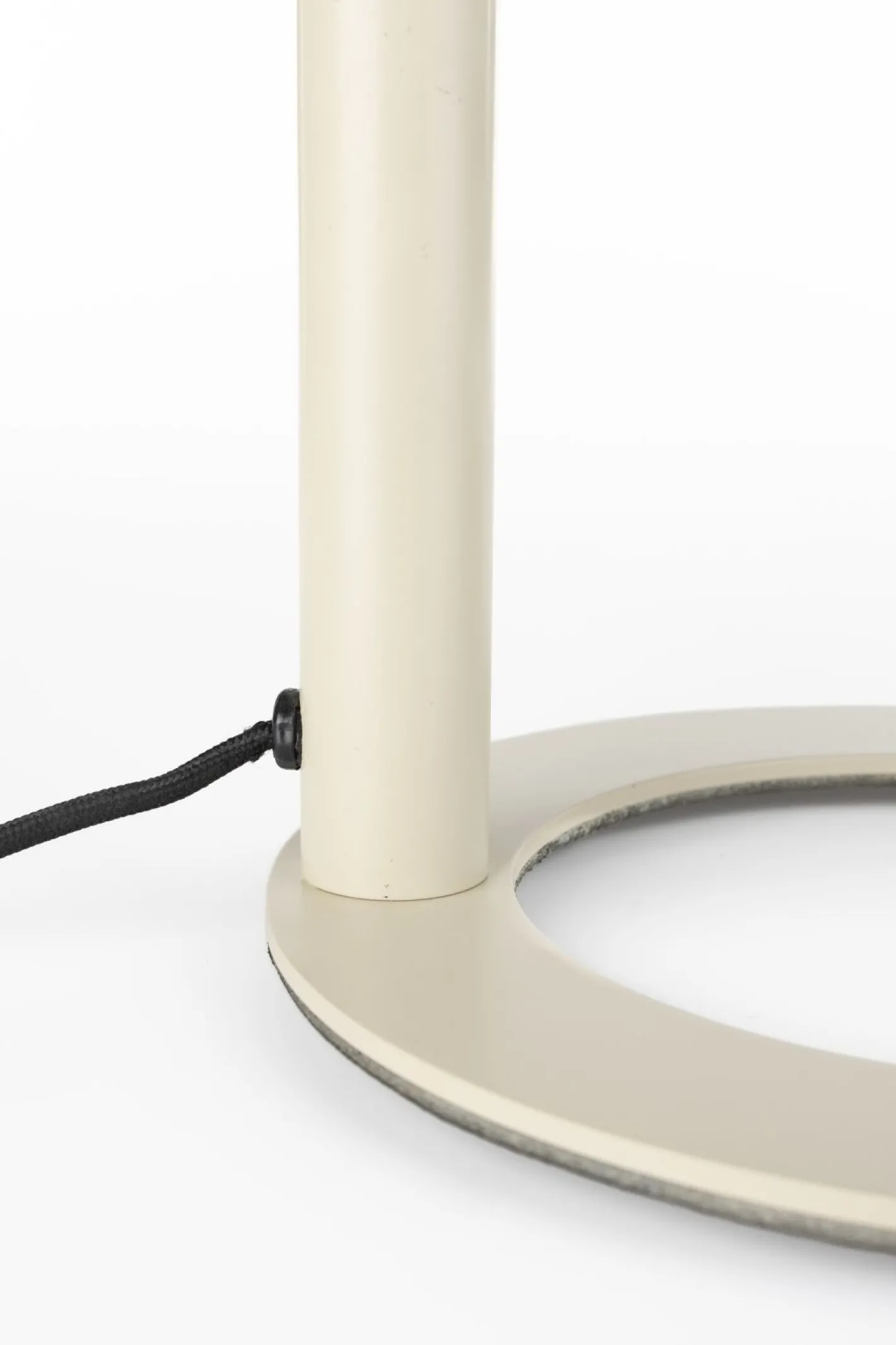 Clearance Zuiver Arch Tafellamp Beige