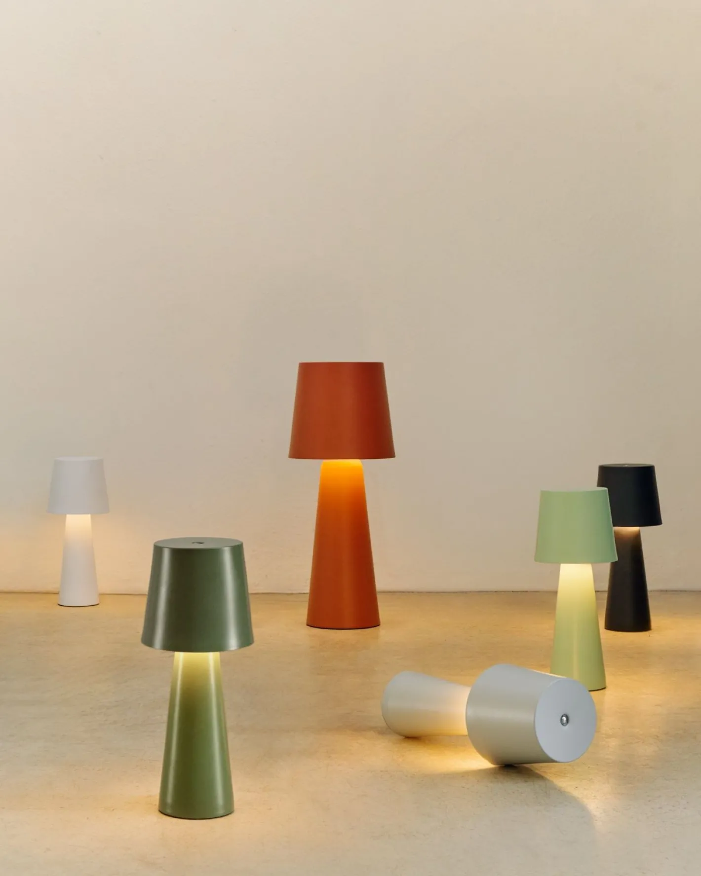 Best Kave Home Arenys Kleine Tafellamp Wit
