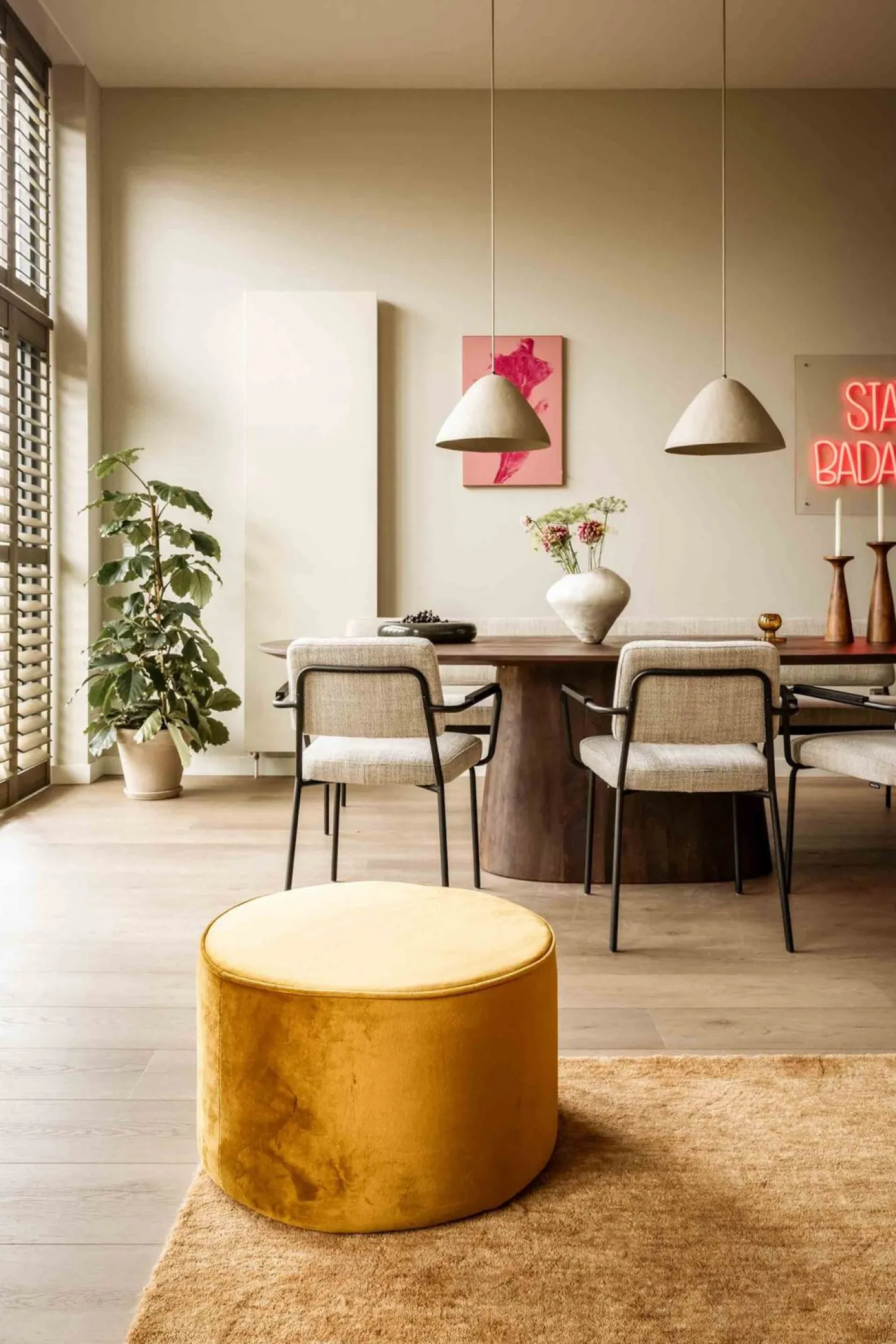 Sale Eleonora Aron Eettafel Bruin