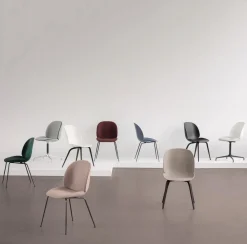 Clearance GUBI Beetle Eetkamerstoel Light Bouclé