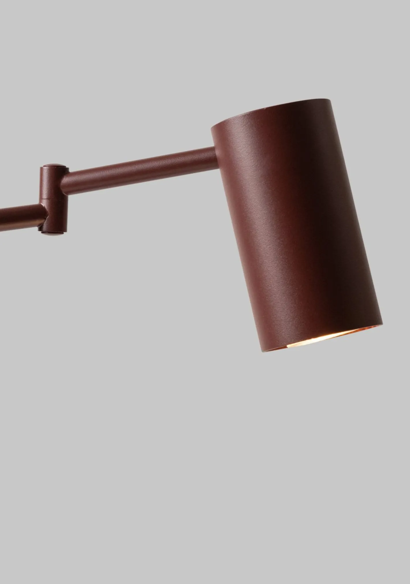 It's about RoMi Bilbao Tafellamp Burgundy