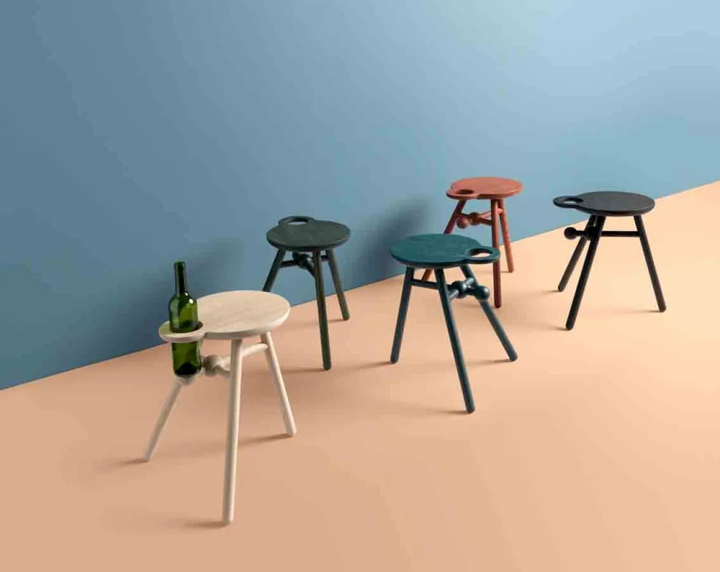 New Pode Bottle Stool Bijzettafel Rood