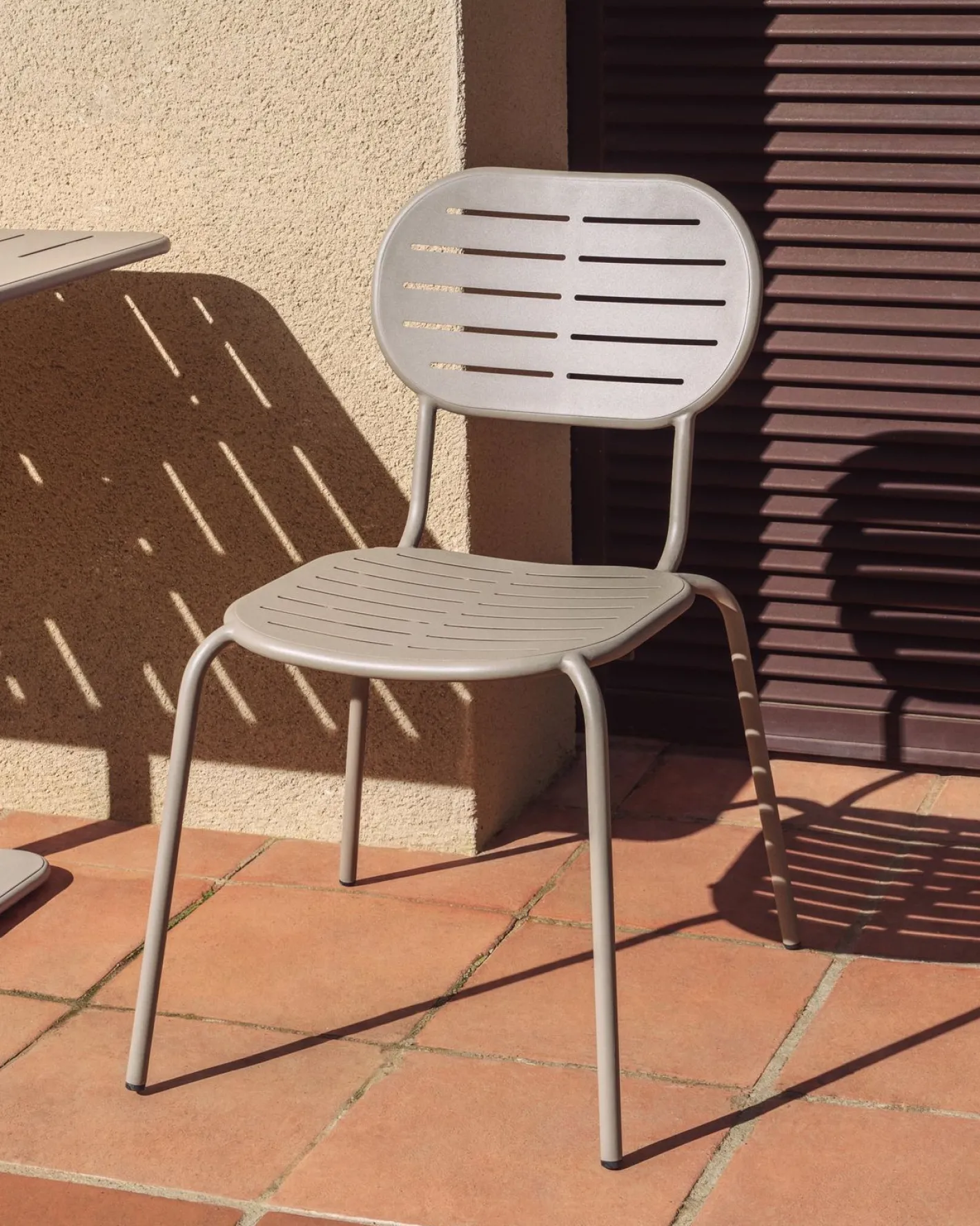 Kave Home Brai Tuinstoel Taupe