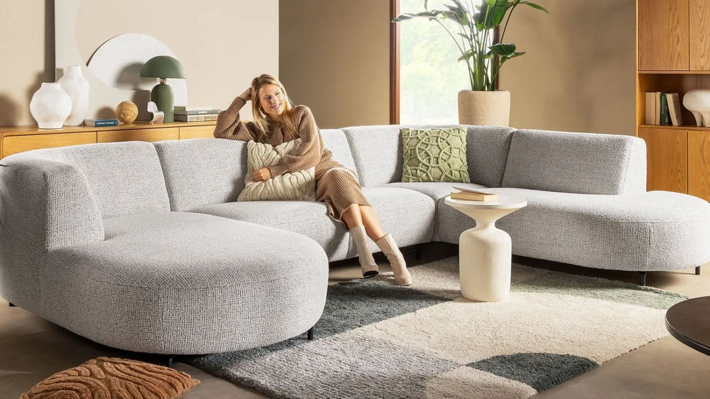 Hot Feelings Wonen Brusio U-Bank Ivory