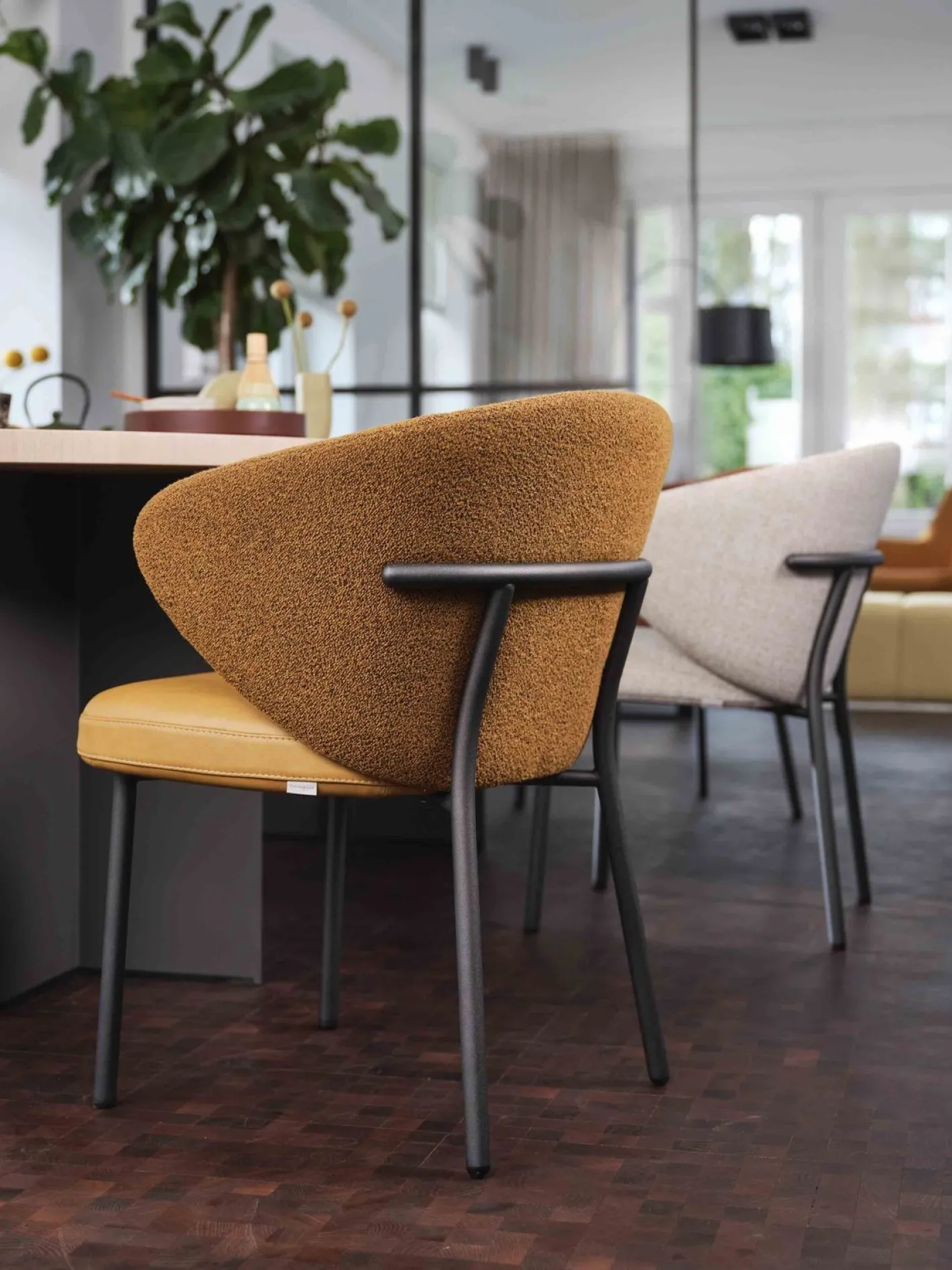 Discount Bert Plantagie Calix Four Eetkamerstoel Bronze