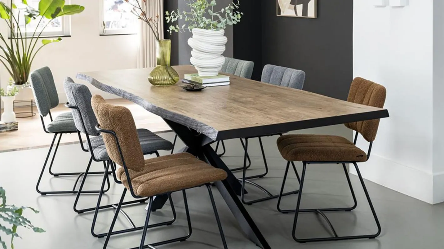 Sale Henders en Hazel Carreras Eettafel