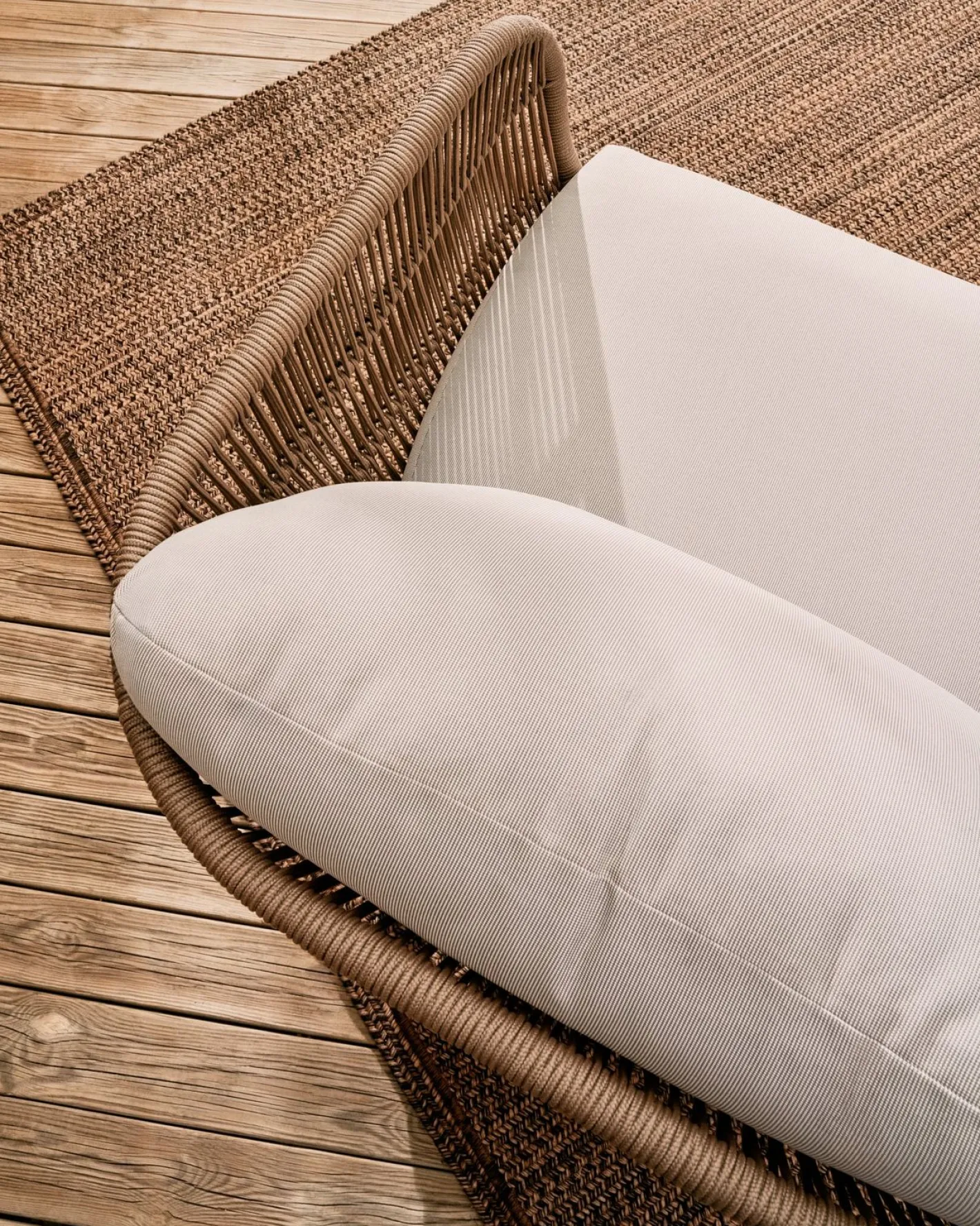 Discount Kave Home Catalina Tuinstoel Beige, Bruin