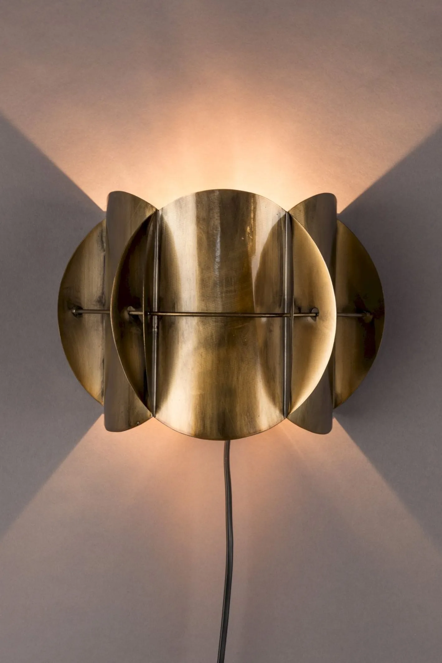 Discount Dutchbone Corridor Wandlamp Antique Brass