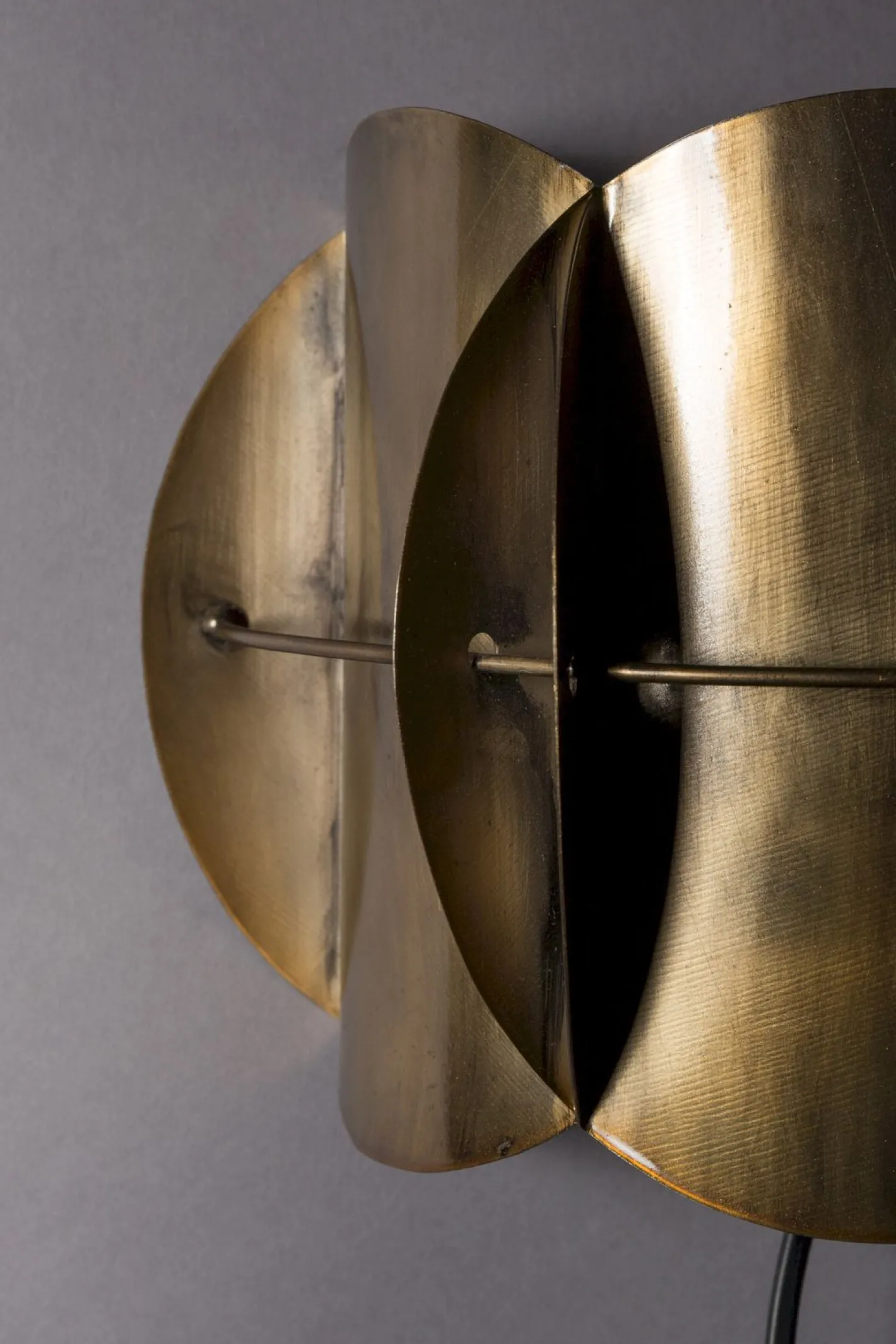 Discount Dutchbone Corridor Wandlamp Antique Brass