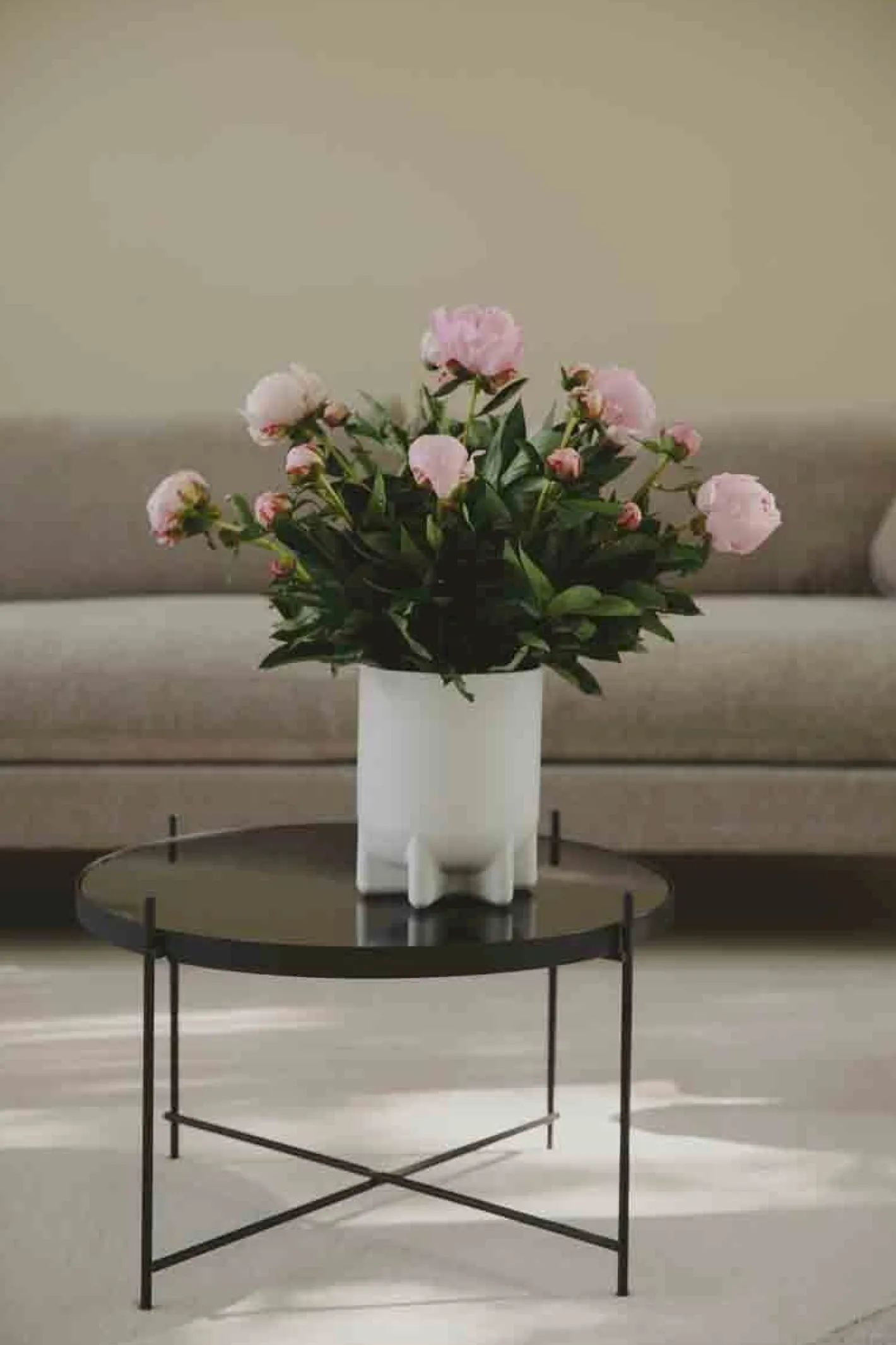 Online Zuiver Cupid L Bijzettafel Black