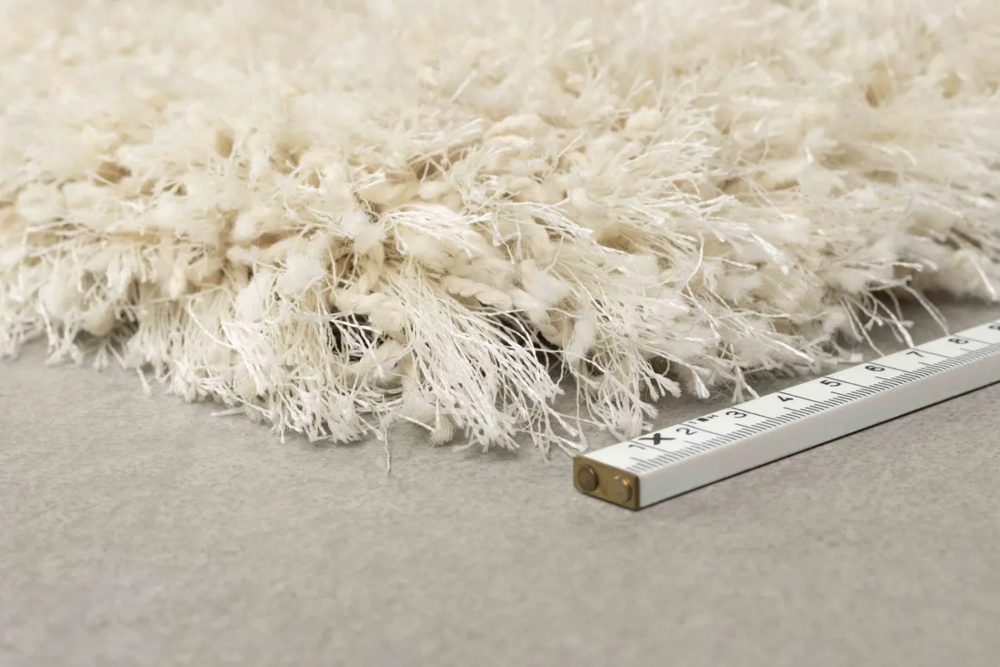 Outlet Zuiver Curly Vloerkleed Beige