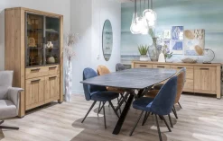 Best Henders en Hazel Delmonte Vitrinekast Naturel