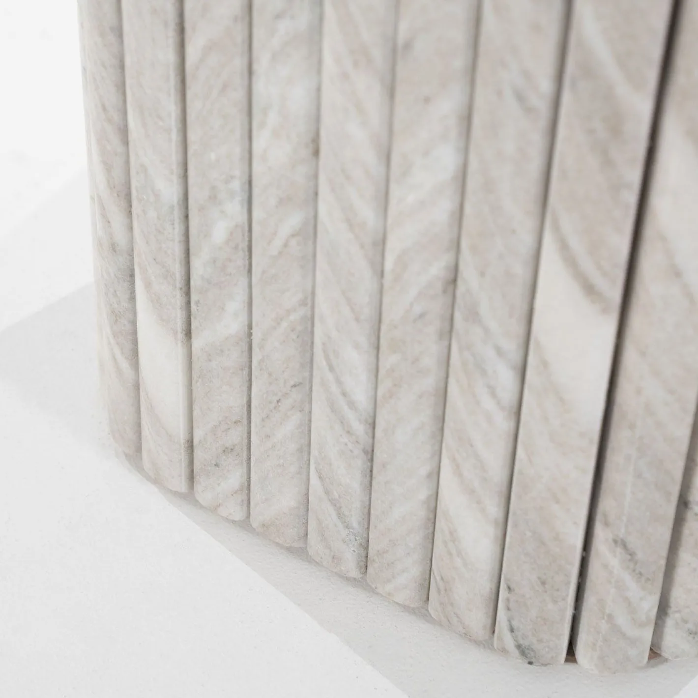 Clearance By Boo Dorique Bijzettafel Wit, Grijs