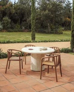 Kave Home Drasi Outdoor Eettafel Beige, Wit, Ecru