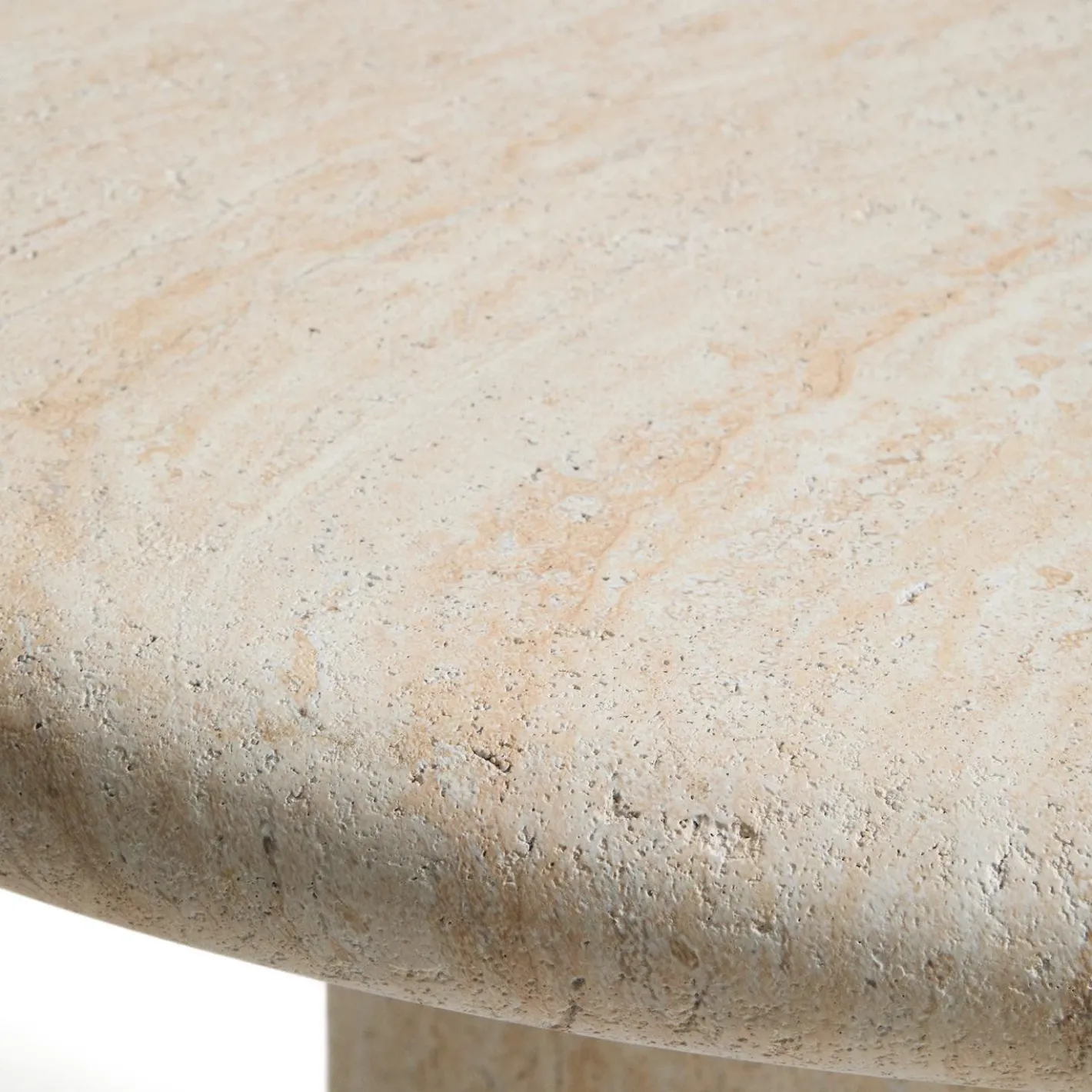 Kave Home Drasi Outdoor Eettafel Beige, Wit, Ecru