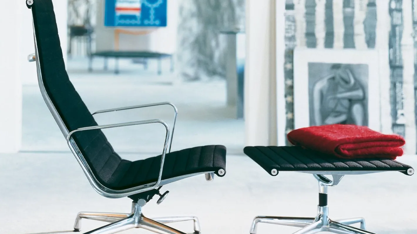 Discount Vitra EA 125 Hocker Nero