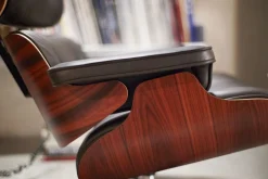New Vitra Eames Lounge Chair & Hocker Zwart