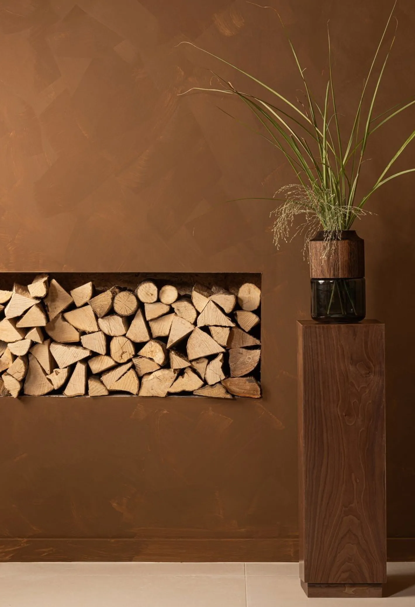 New WOOOD Enid Plantenstandaard Walnut