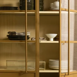 Discount WOOOD Exhibit 2-deurs Vitrinekast Honey Yellow