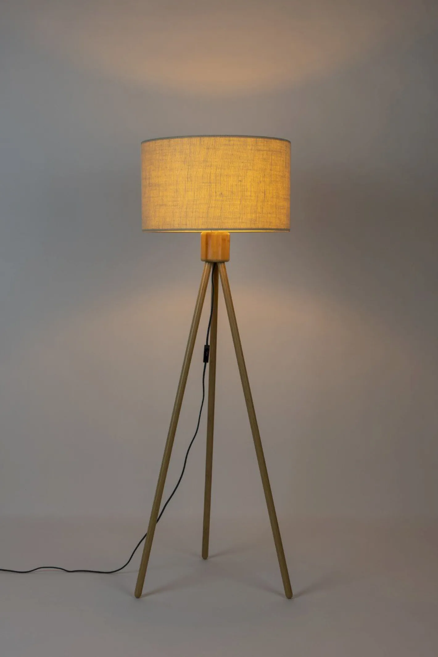 Discount Zuiver Fan Bamboo Vloerlamp Naturel