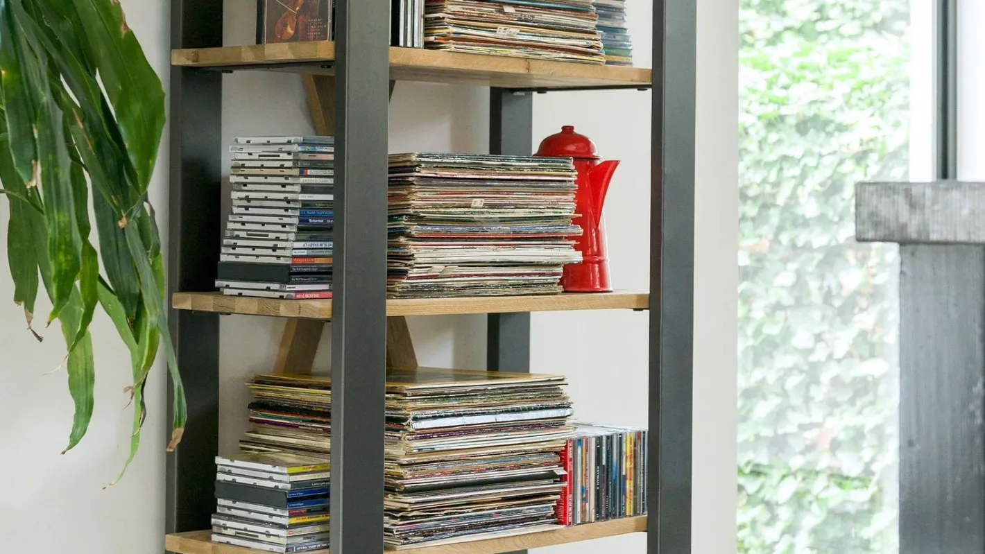 Hot Henders en Hazel Farmland Boekenkast Railway Brown