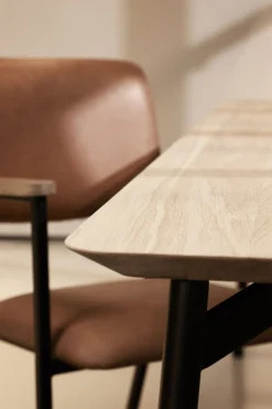 Studio HENK Flyta Eettafel Naturel