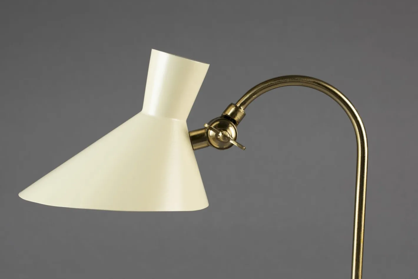 Hot Dutchbone Gaia Tafellamp Ivory