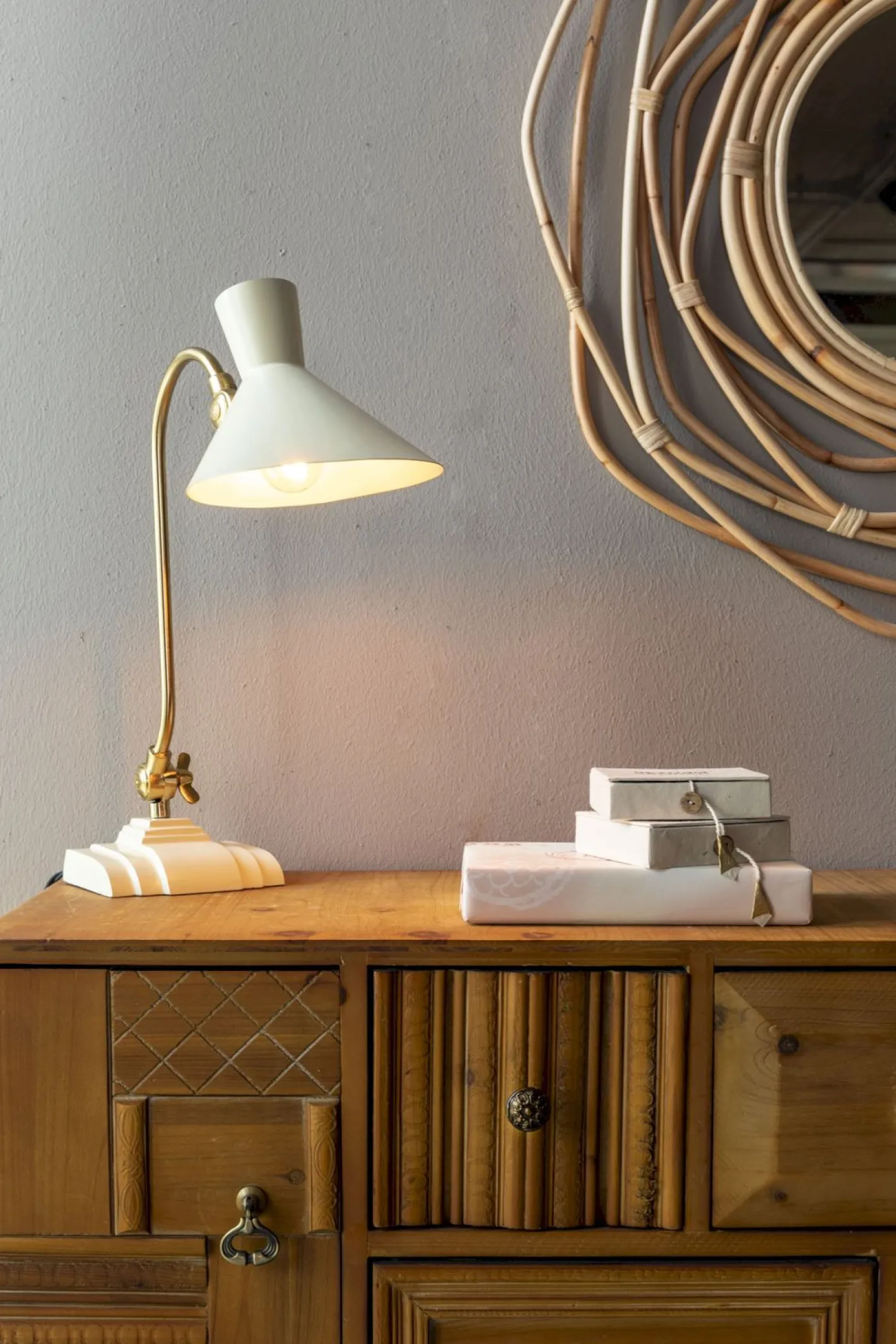 Hot Dutchbone Gaia Tafellamp Ivory