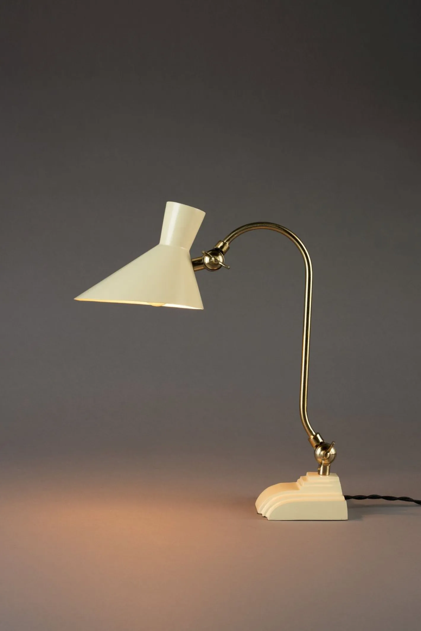 Hot Dutchbone Gaia Tafellamp Ivory
