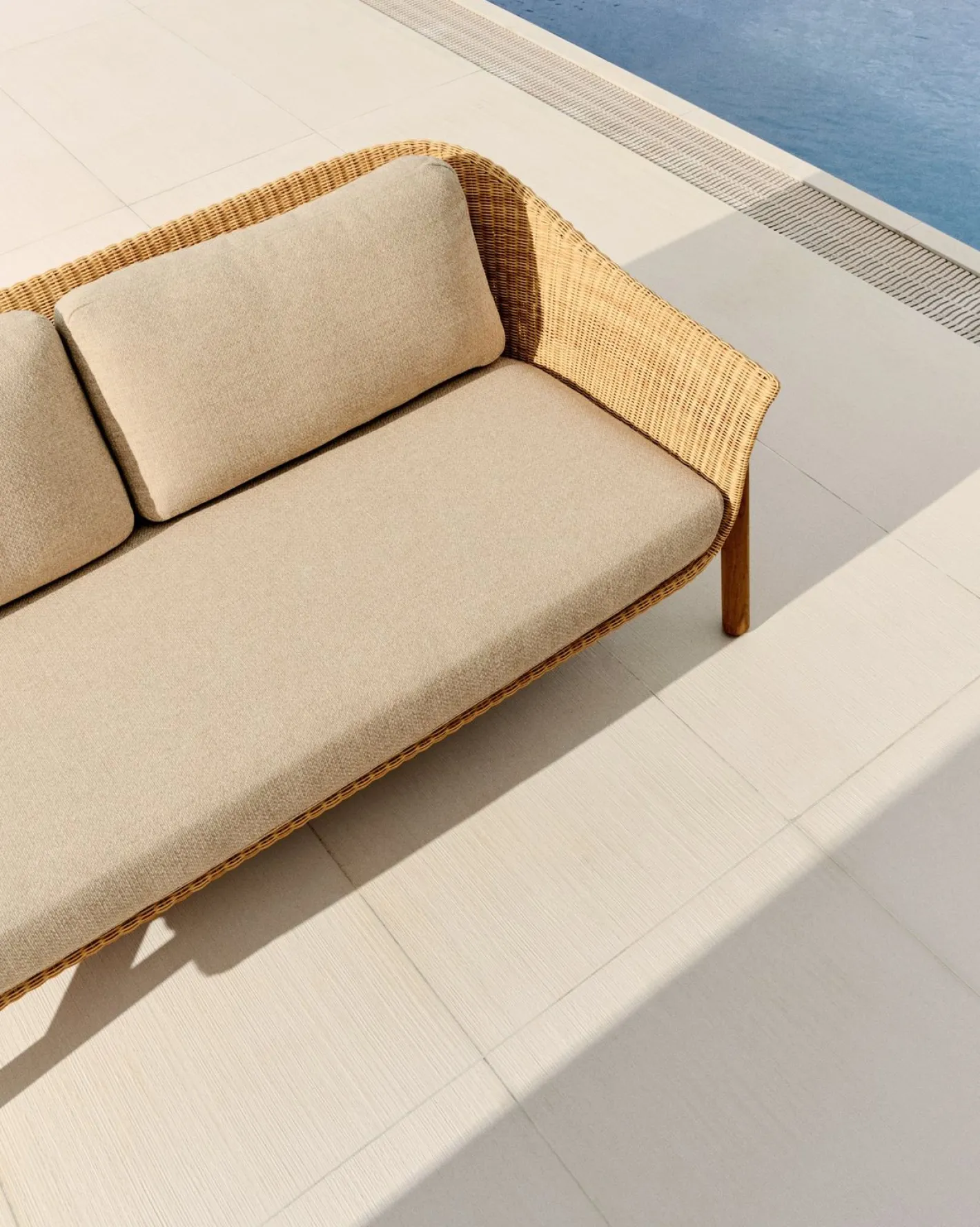 Kave Home Galea Tuinbank Beige, Naturel