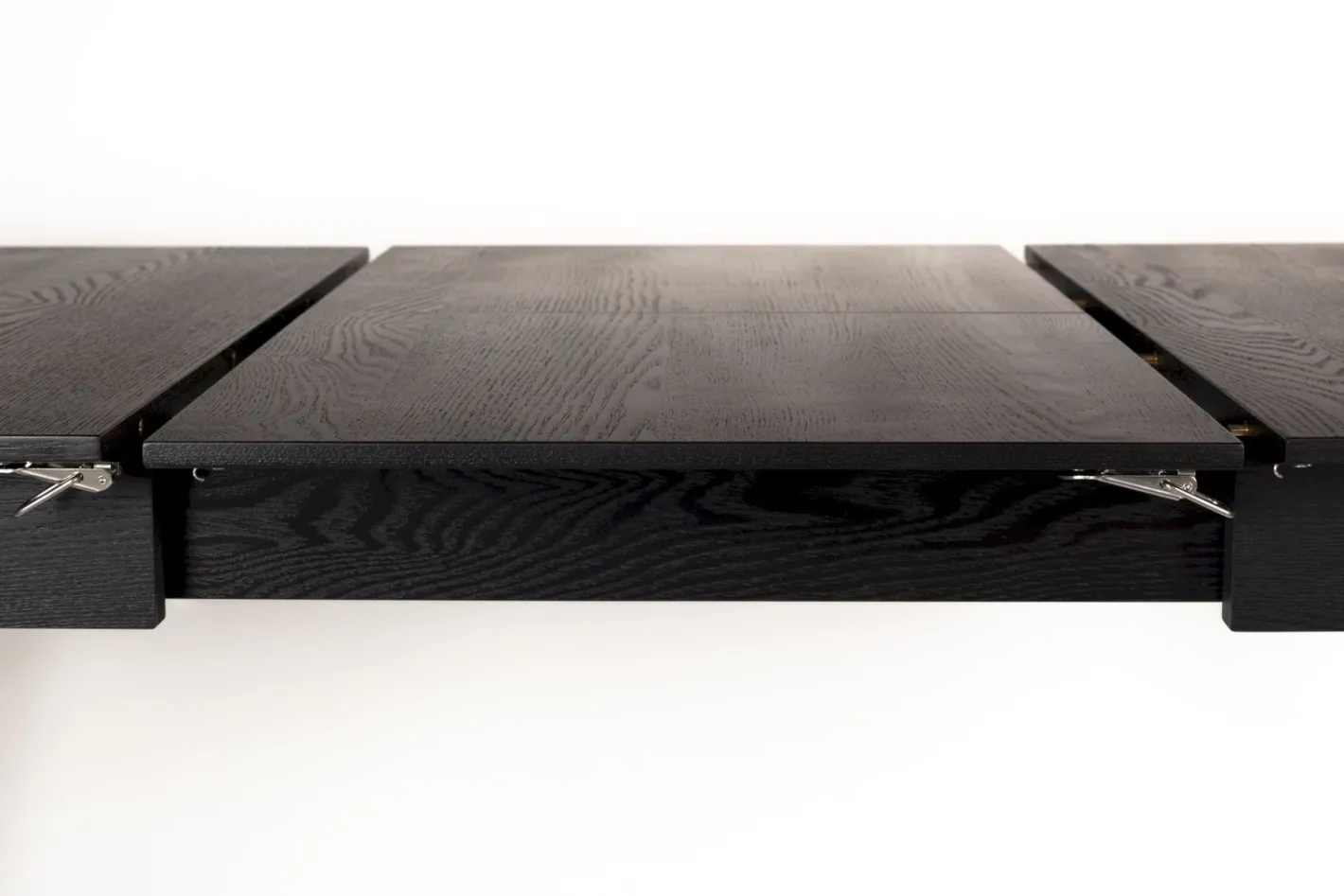 New Zuiver Glimps Eettafel Black