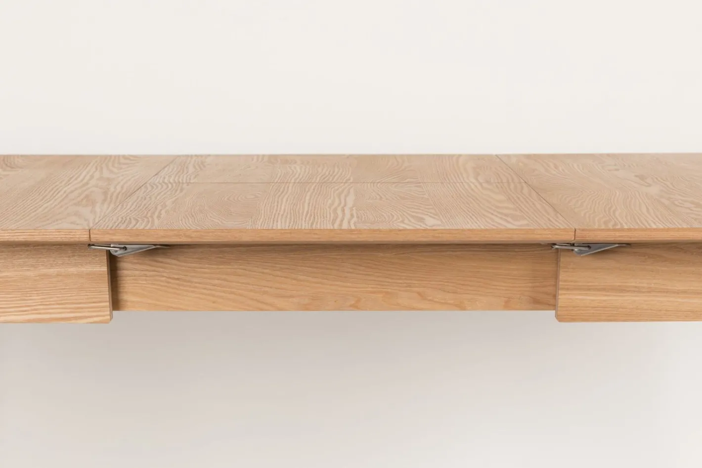 Best Zuiver Glimps Eettafel Natural