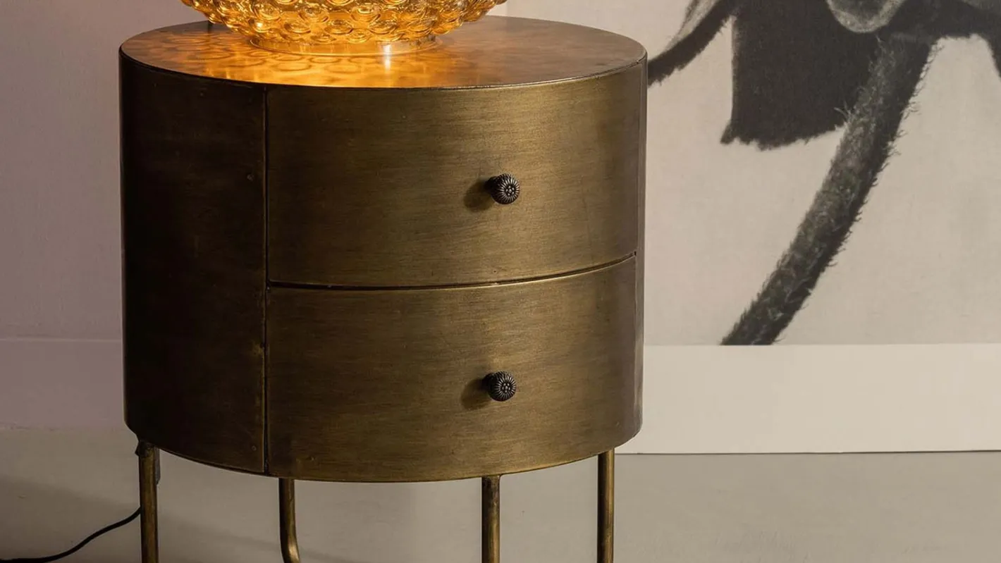 Sale WOOOD Glossy Kast Antique Brass
