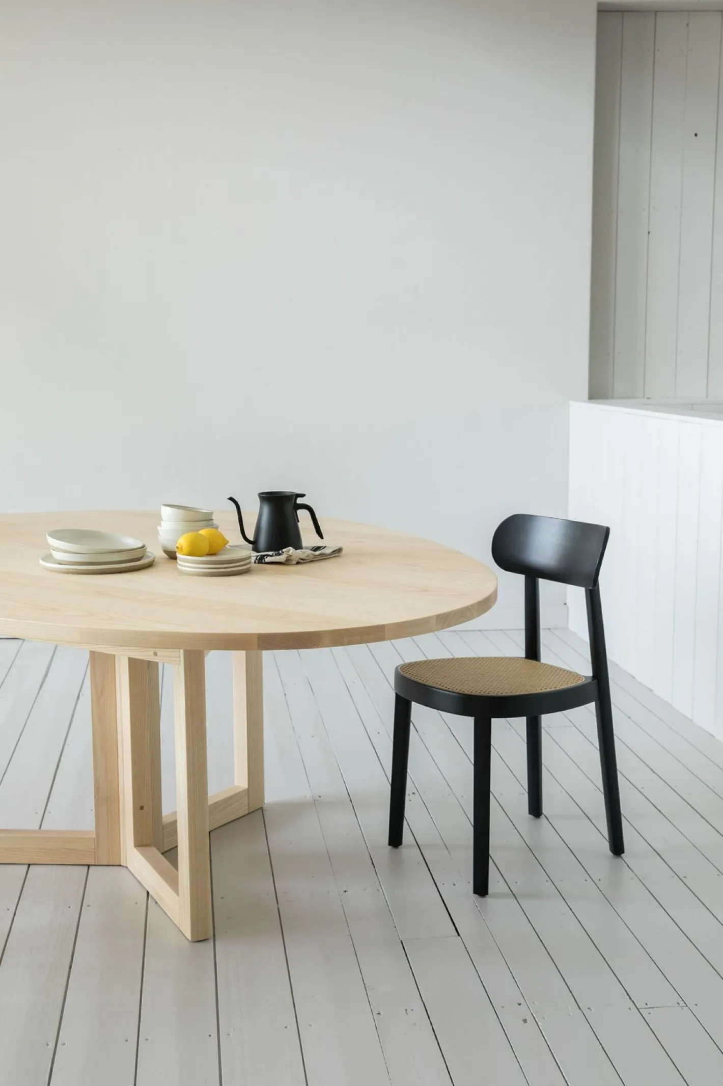 Best Pilat & Pilat Grut 2 Eettafel Zeep Wit