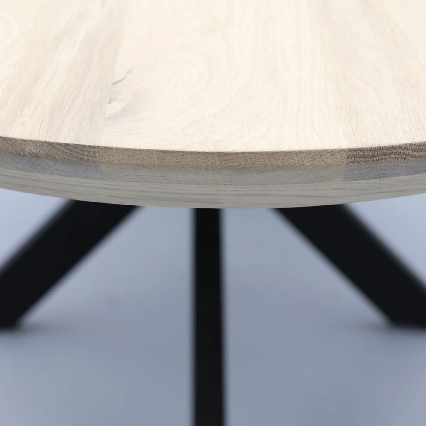 New Trendhopper Haiko Ovaal Eettafel Naturel, Zwart
