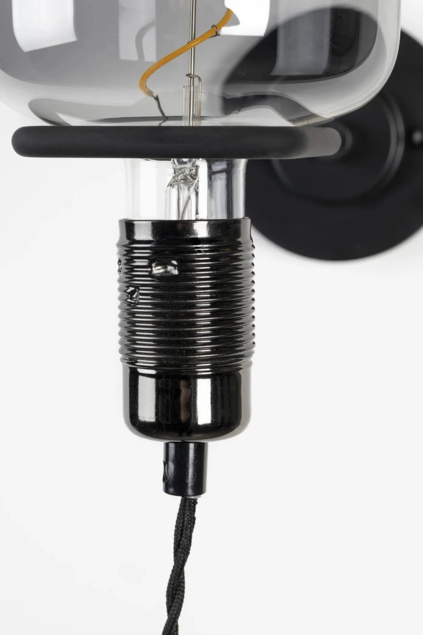 Online Zuiver Hazy Wandlamp Zwart