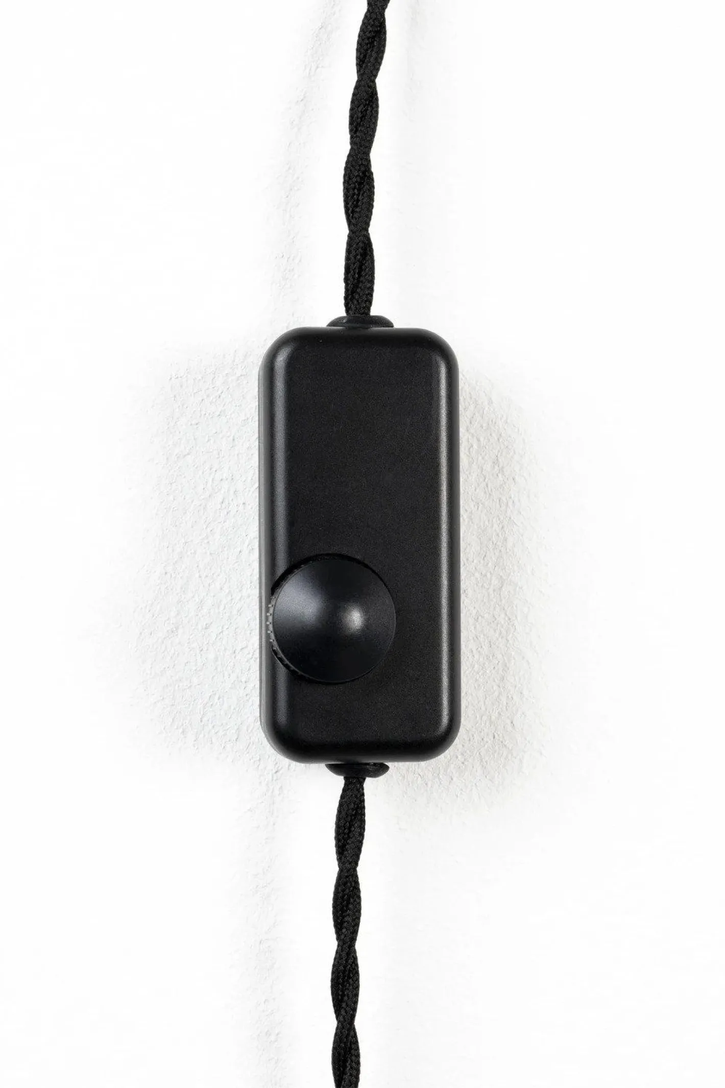 Online Zuiver Hazy Wandlamp Zwart