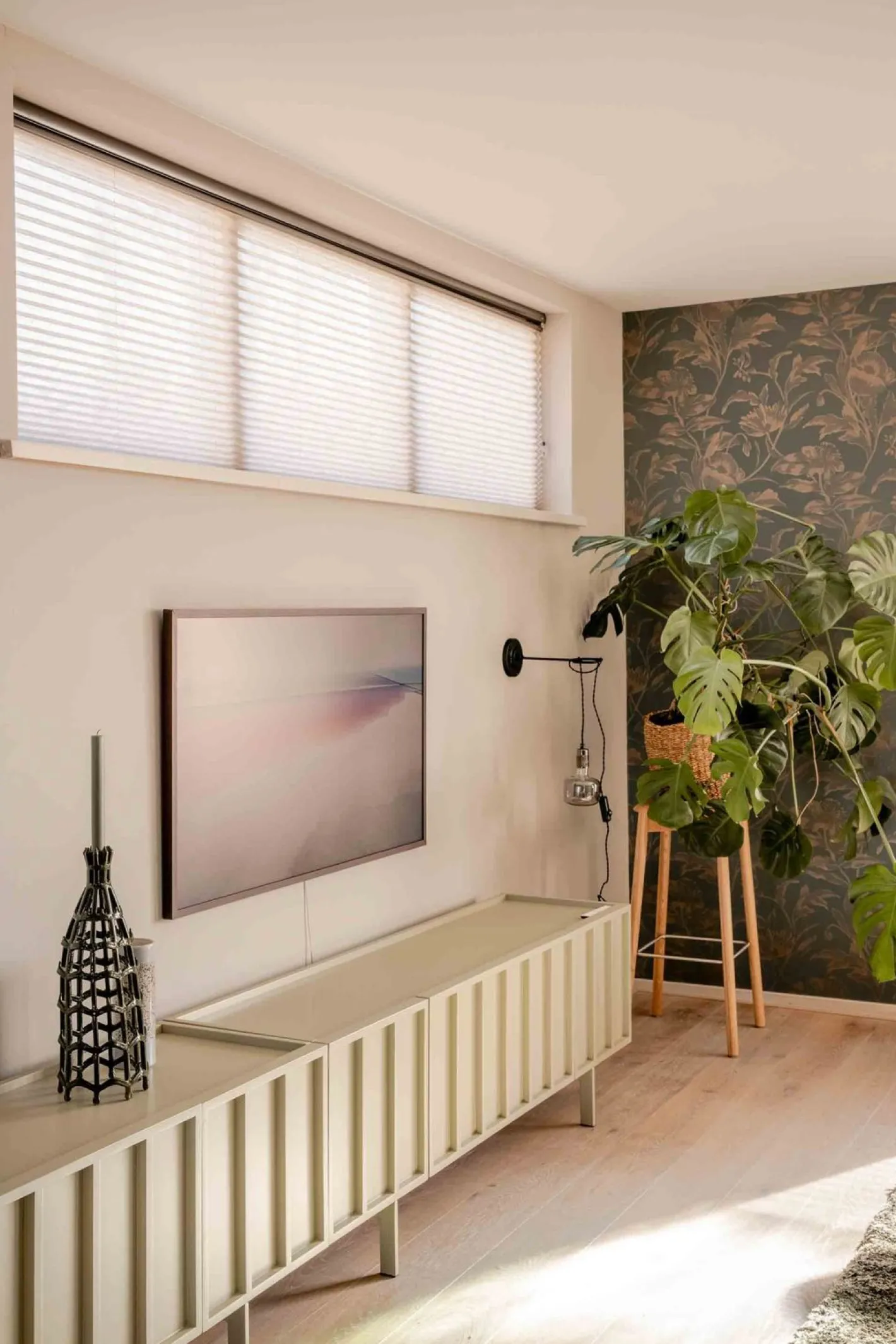 Online Zuiver Hazy Wandlamp Zwart