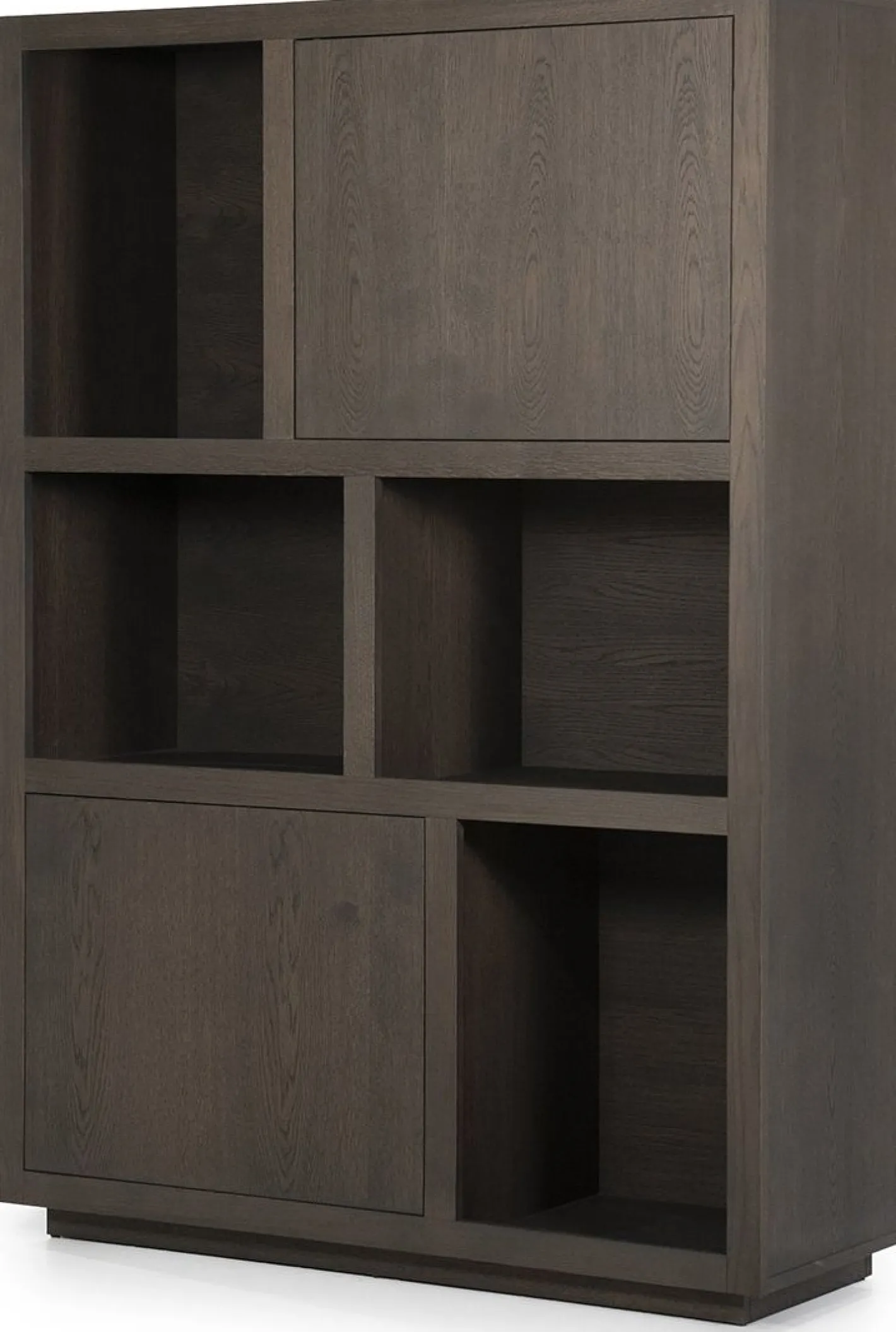 Outlet Eleonora Helsinki Kabinet Bruin