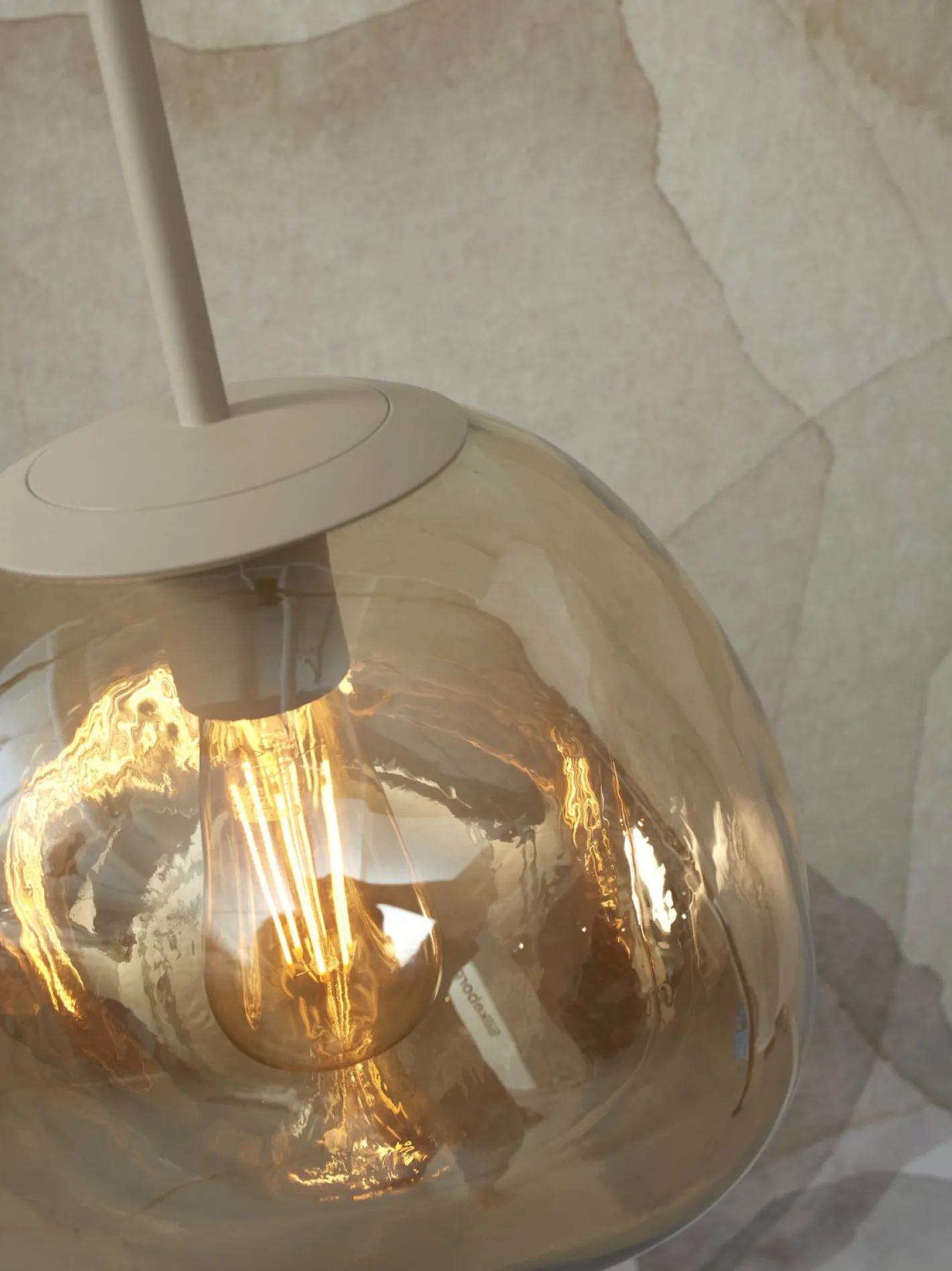 It's about RoMi Helsinki Hanglamp Amber