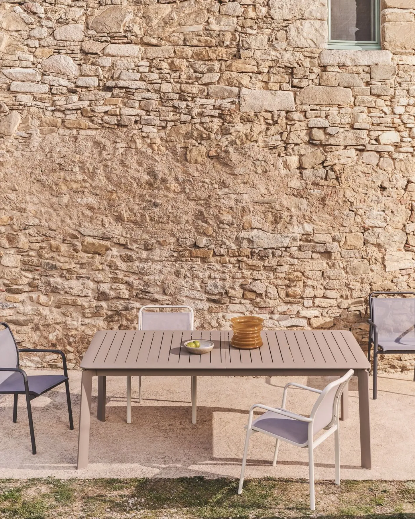 Sale Kave Home Izola Tuin Uitschuiftafel Beige