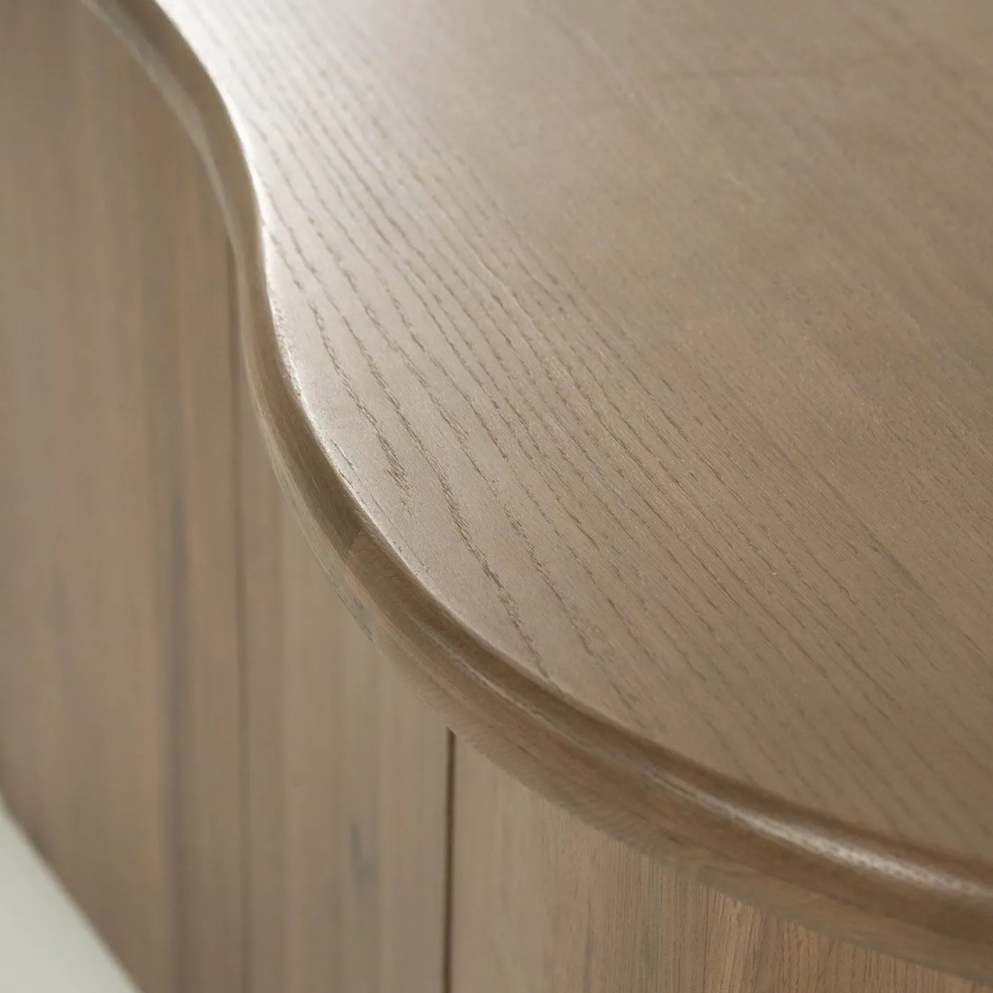 Sale Eleonora Josh Dressoir Bruin