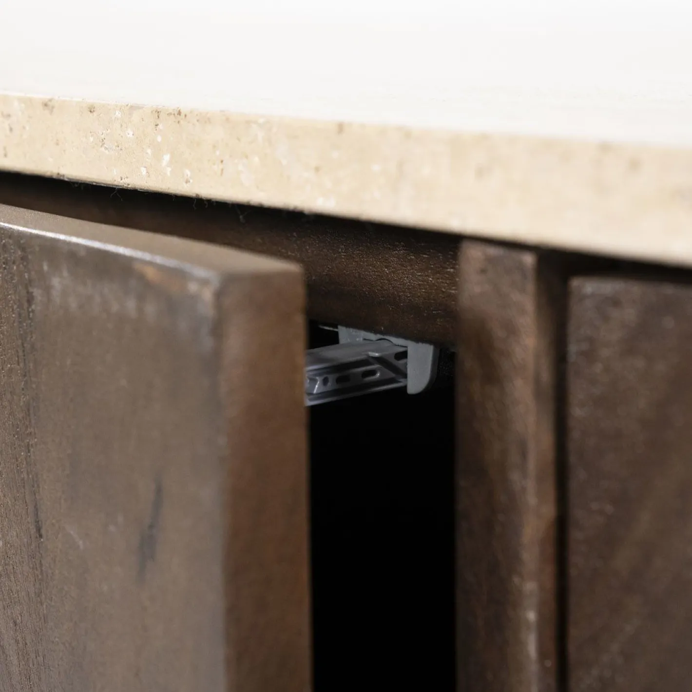 Discount Eleonora Lio Dressoir Bruin