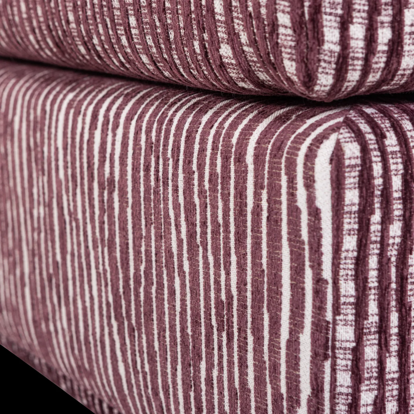 New WOOOD Lou Hocker Bordeauxrood