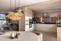 Outlet XOOON Lund Cone Rond Eettafel Stone Skin