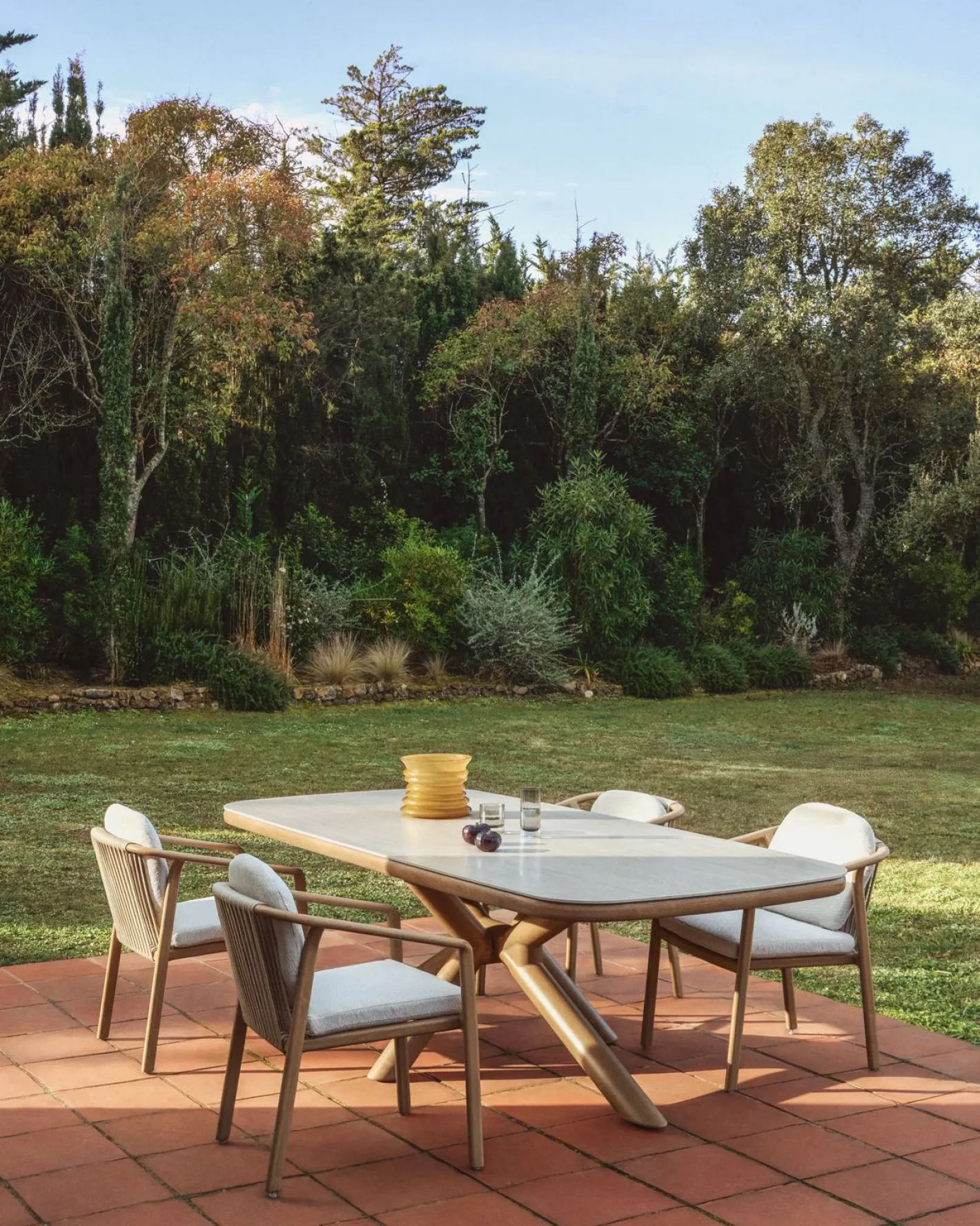 Online Kave Home Mirtia Tuintafel Ecru