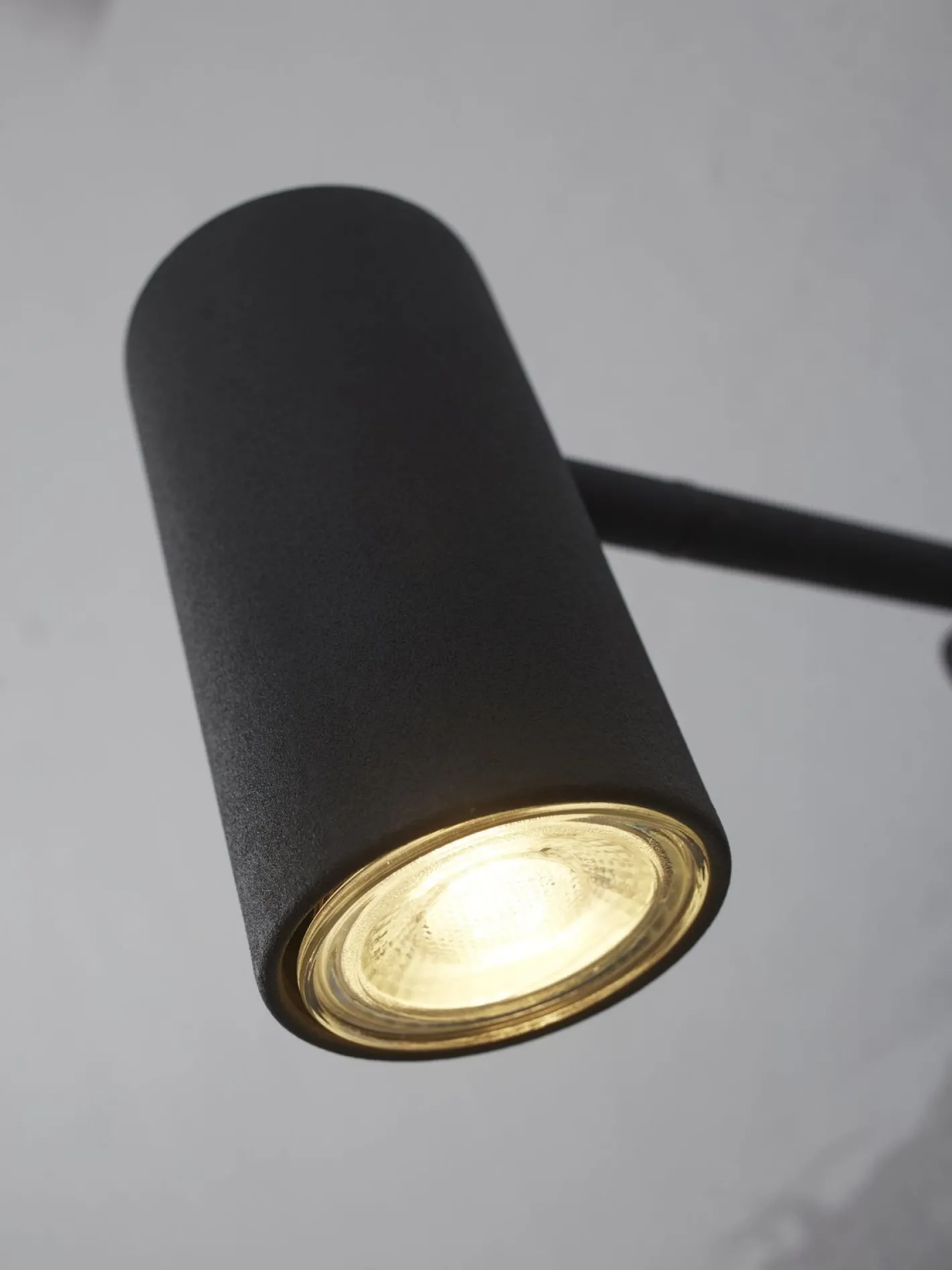 Discount It's about RoMi Montreux Wandlamp Black